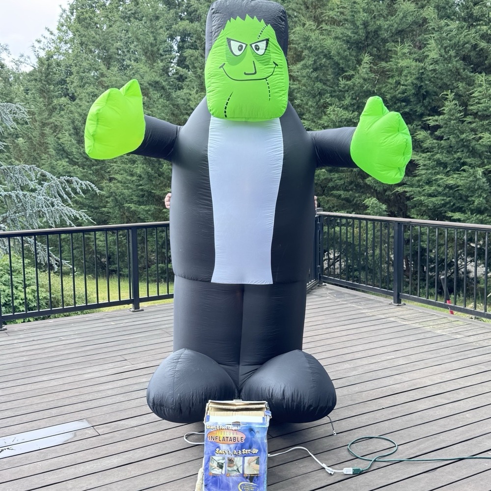 NEW‎ GEMMY 2002 Airblown Halloween Frankenstein w/ Lights Inflatable Monster 8ft